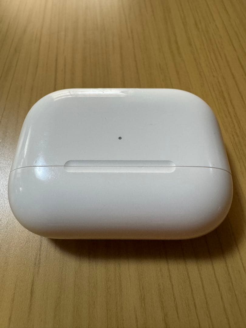 AirPods Pro 第1世代 ケース付【イヤーピースなし】