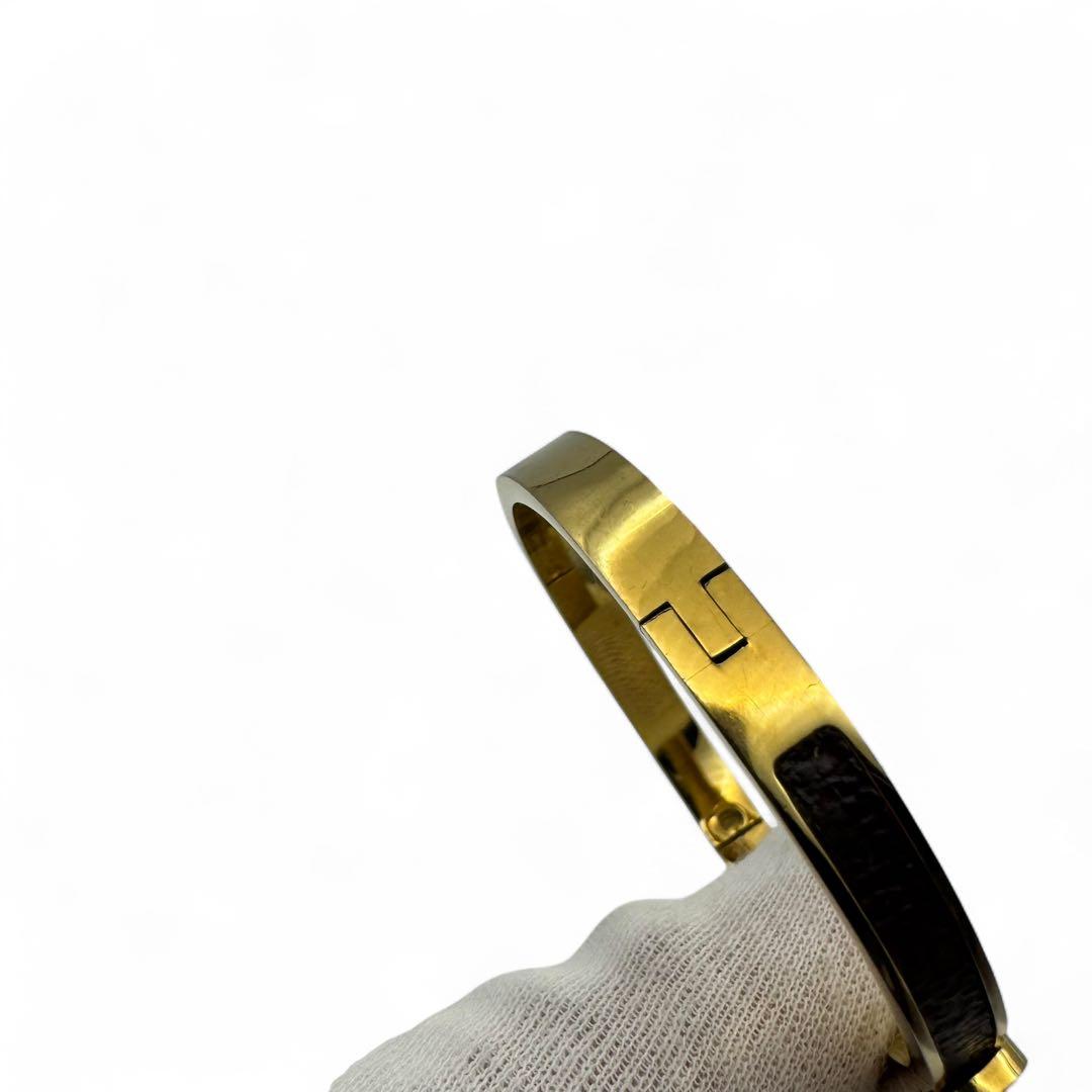 ルイヴィトン　バングル　ブレスレット　ロゴ　ゴールド金具 レザー