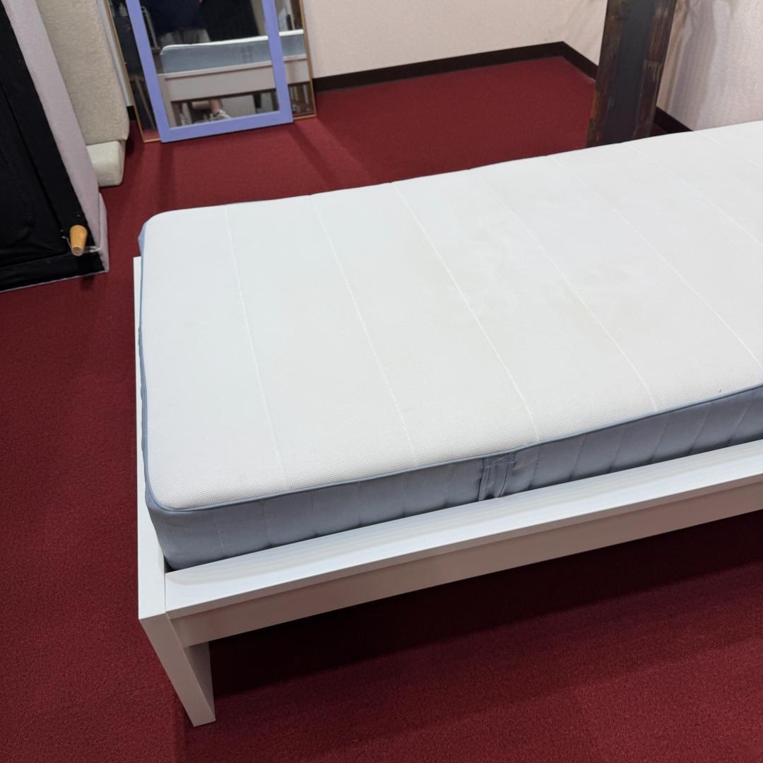 東京23区送料無料　IKEA シングルベッド　プロによる洗浄/除菌済み