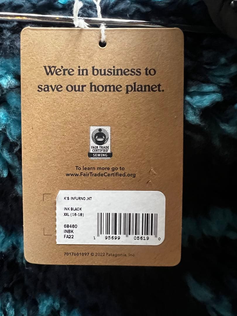 ま*ち様 PATAGONIA 68460ボーイズ インファーノ ジャケット XX