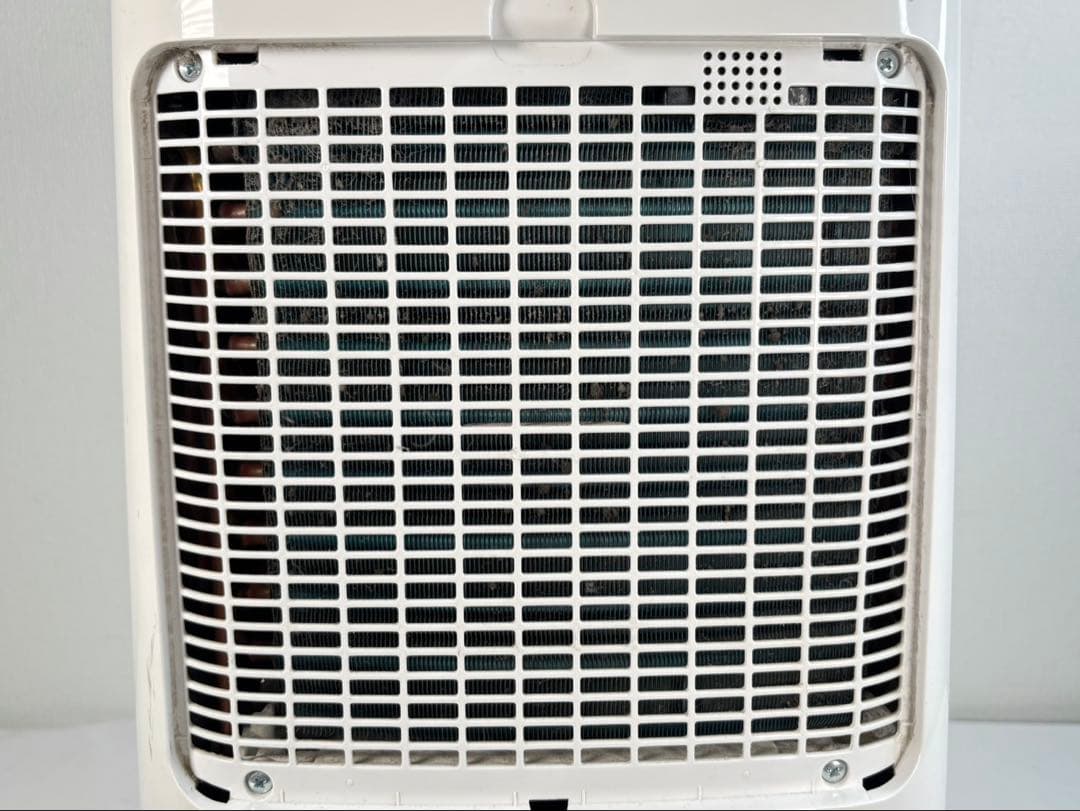 SHARP 除湿機　CV-H71-W