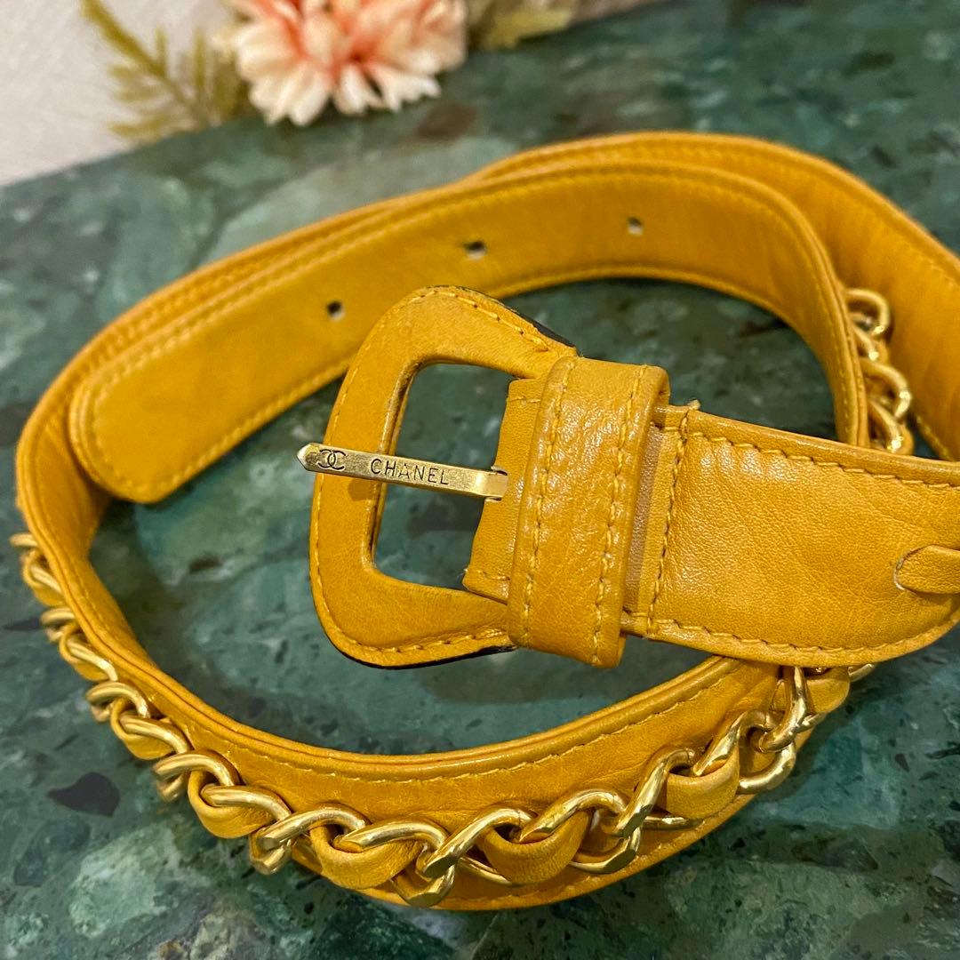 VINTAGE CHANEL ゴールドチェーンベルト ラムスキン イエロー ココ