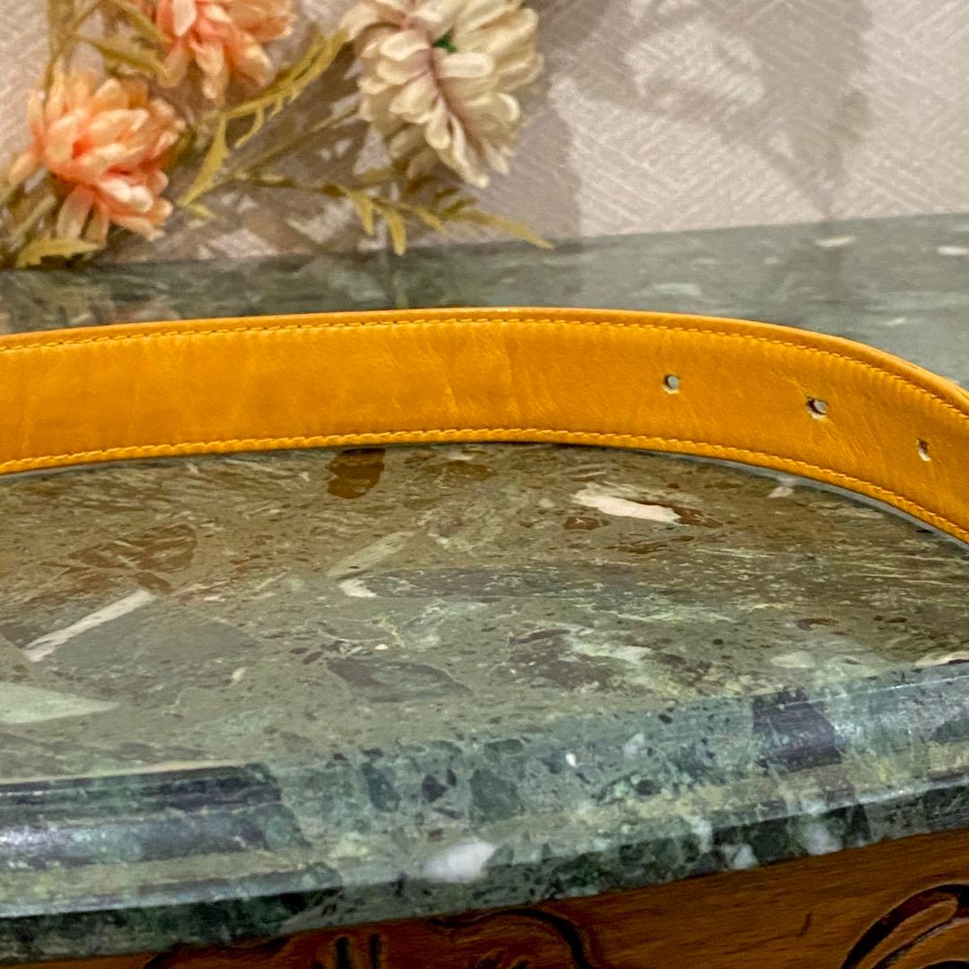 VINTAGE CHANEL ゴールドチェーンベルト ラムスキン イエロー ココ