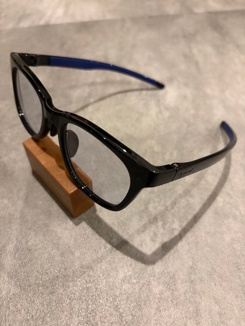 Eyevol アイヴォル　調光　サングラス　SHAW 純正レンズ　日本製