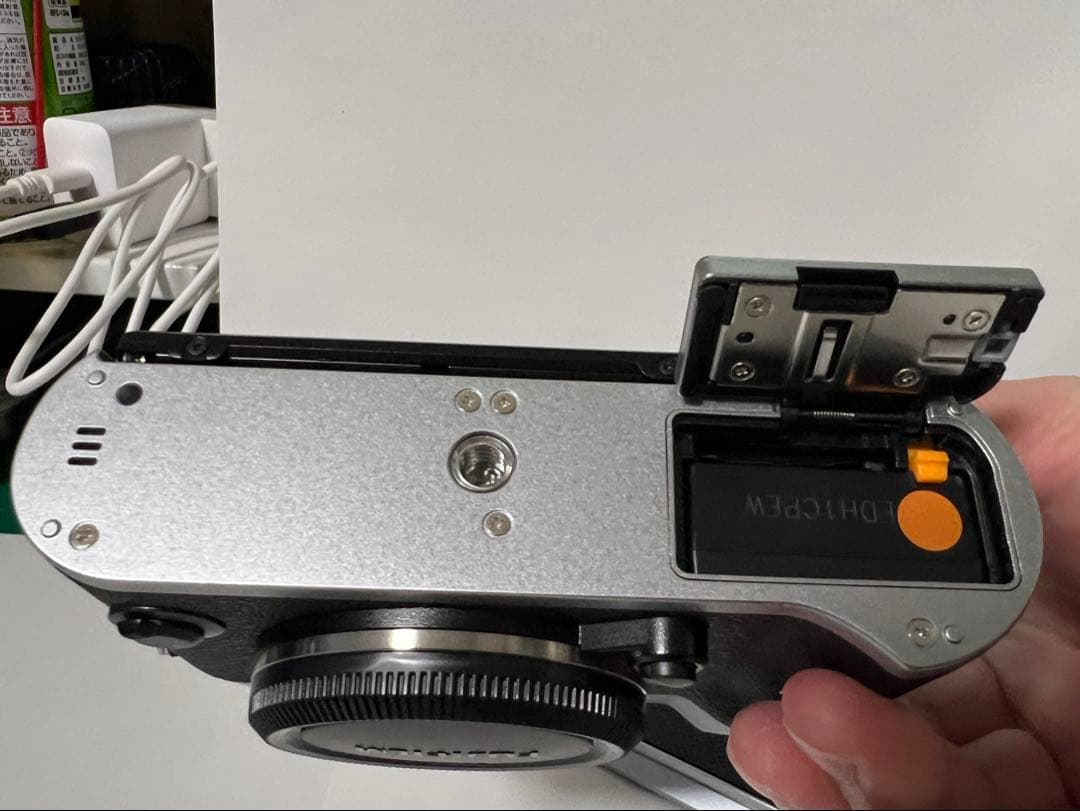 FUJIFILM X-T50 XC15-45mmレンズキット [シルバー]