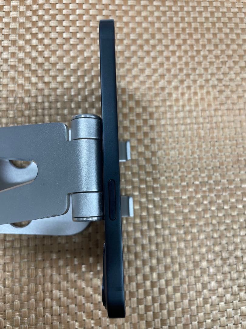 iPhone 13 256 GB ミッドナイトSIMフリー【2126】