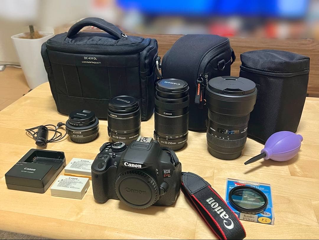 [お得] 一眼レフCanon EOS Kiss X6iとレンズ 4点セット