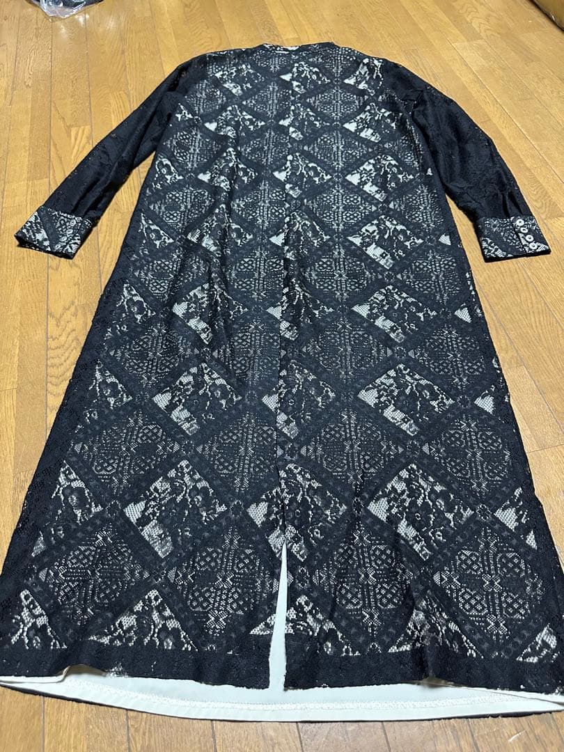 GEOMETRIC FLOWER LACE DRESS ブラック