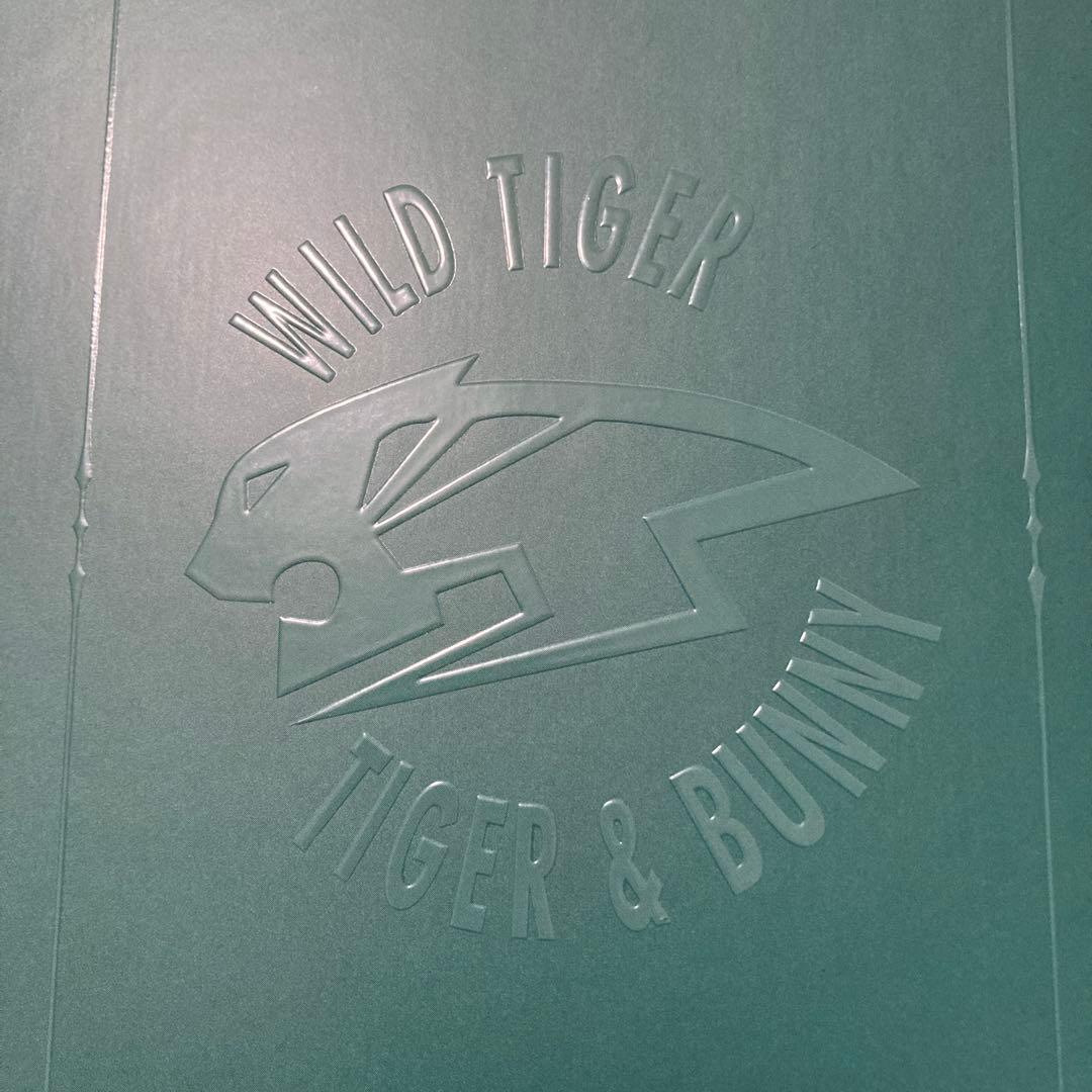 ONKYO ハイレゾ対応イヤホンE700M-TIGER TIGER&BUNNY