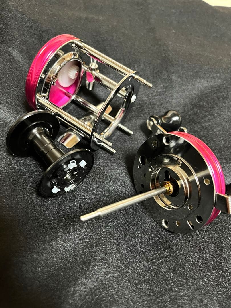 け*ん様 アブガルシア6500 csロケット　ピンク