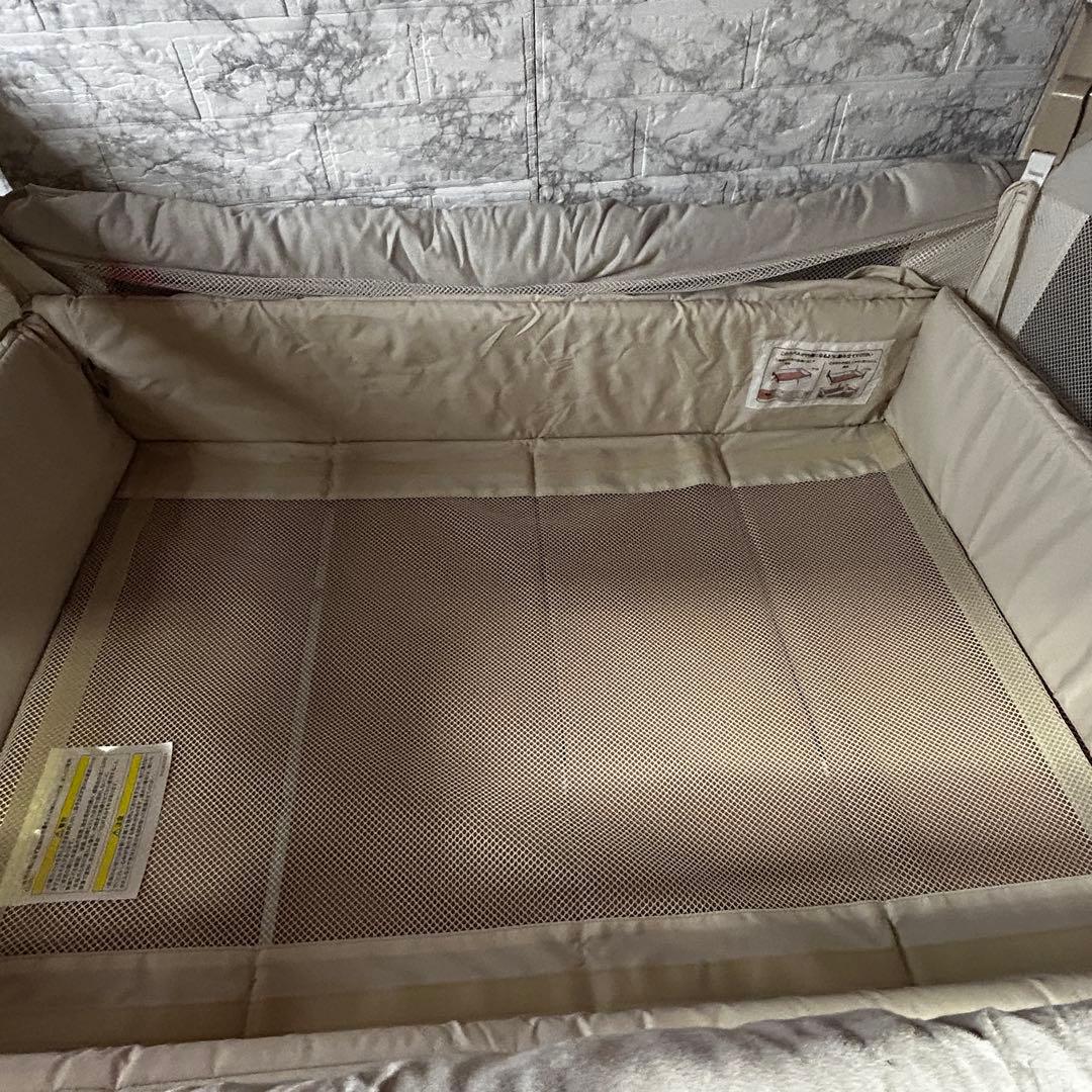 美品 Aprica アプリカ ココネル エアー プラス ベビーベッド