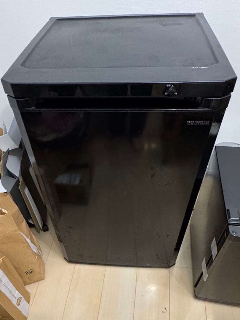 【中古】アイリスオーヤマ 冷凍庫 85L ブラック※直接引取は3000円割引可能