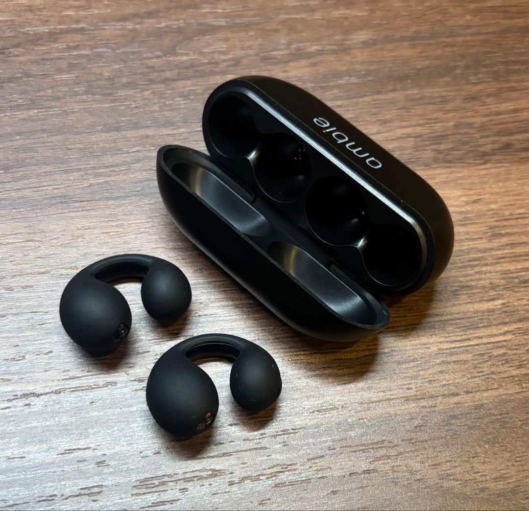 イヤホン ambie sound earcuffs AM-TW01 Black