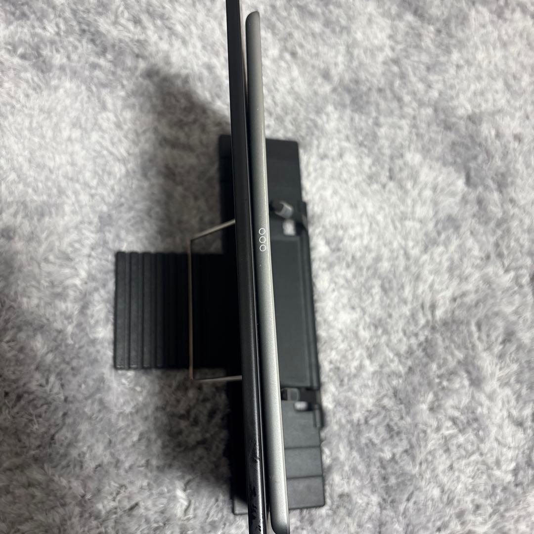 iPad 第9世代 10.2インチ