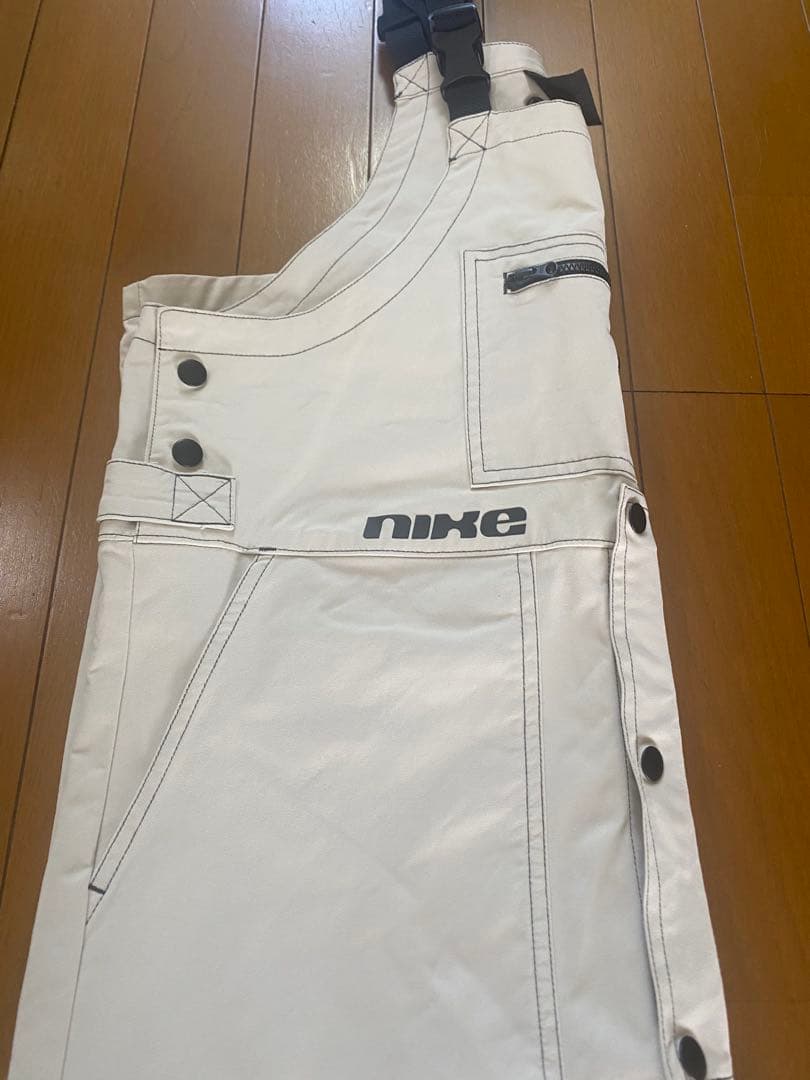 「美品」　NIKE オーバーオール　クリーム色　貴重サイズ　XL オールシーズン