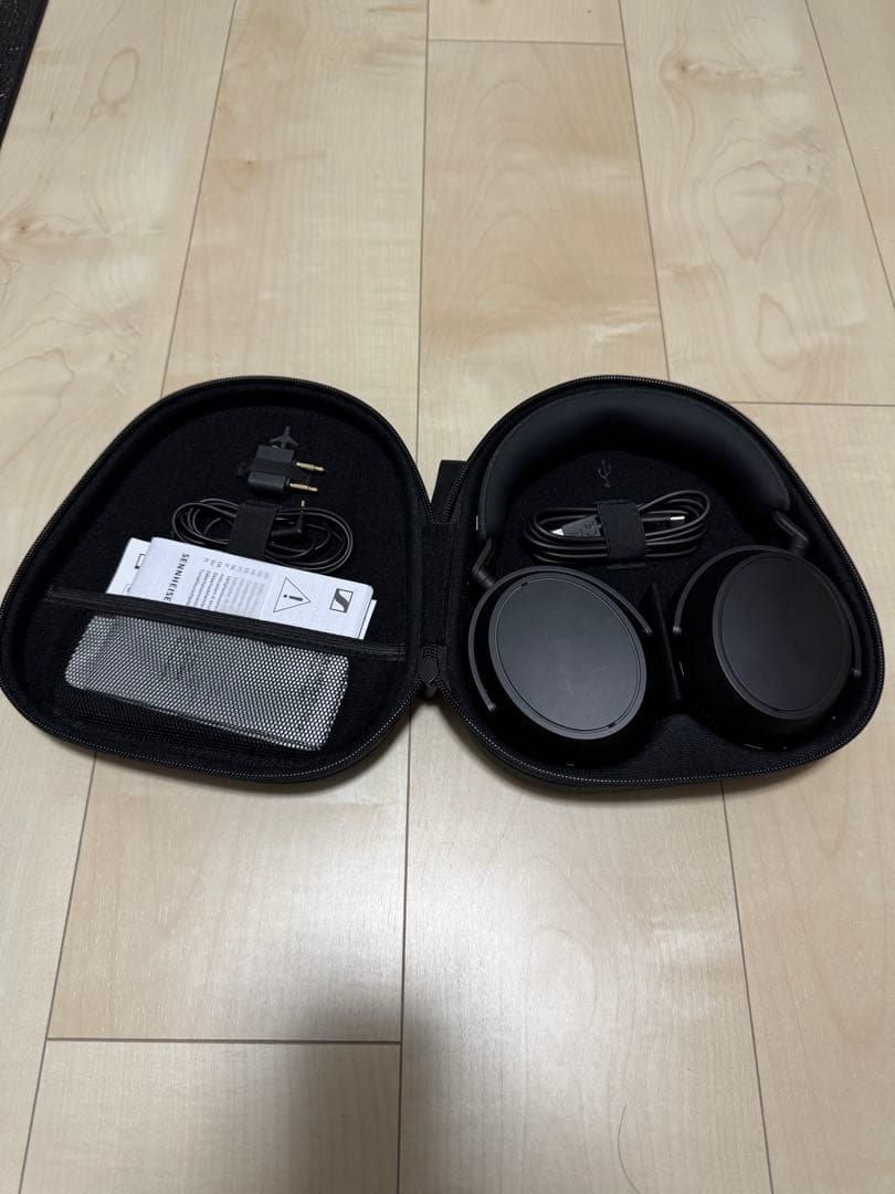 ゼンハイザー　Momentum 4 Wireless