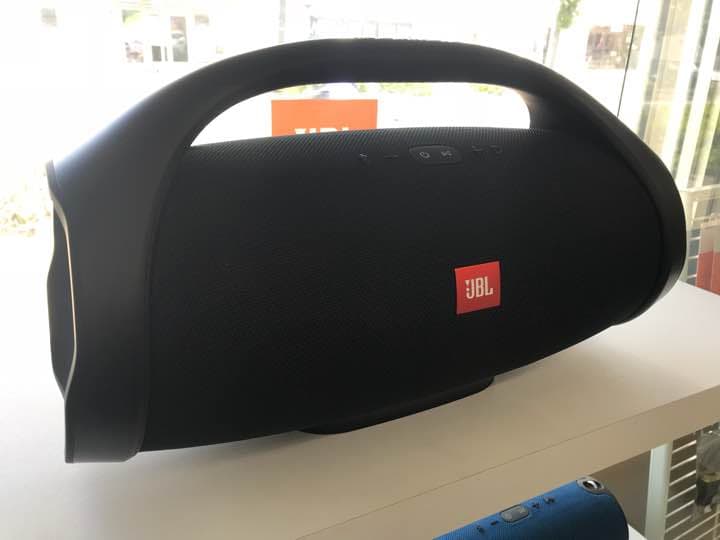 スピーカー・ウーファー BOOMBOX JBL