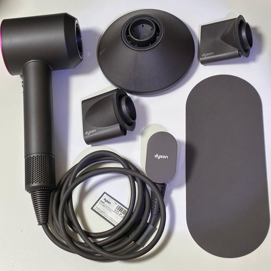 利用少・美品 Dyson HD01 ドライヤー ピンク