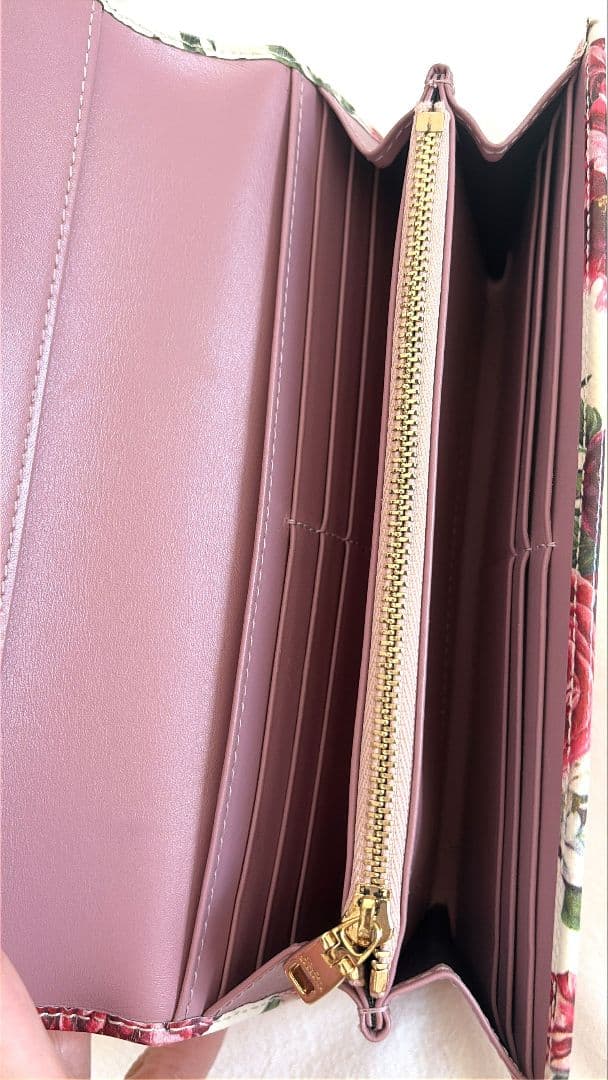 DOLCE&GABBANA ラウンドファスナー 長財布