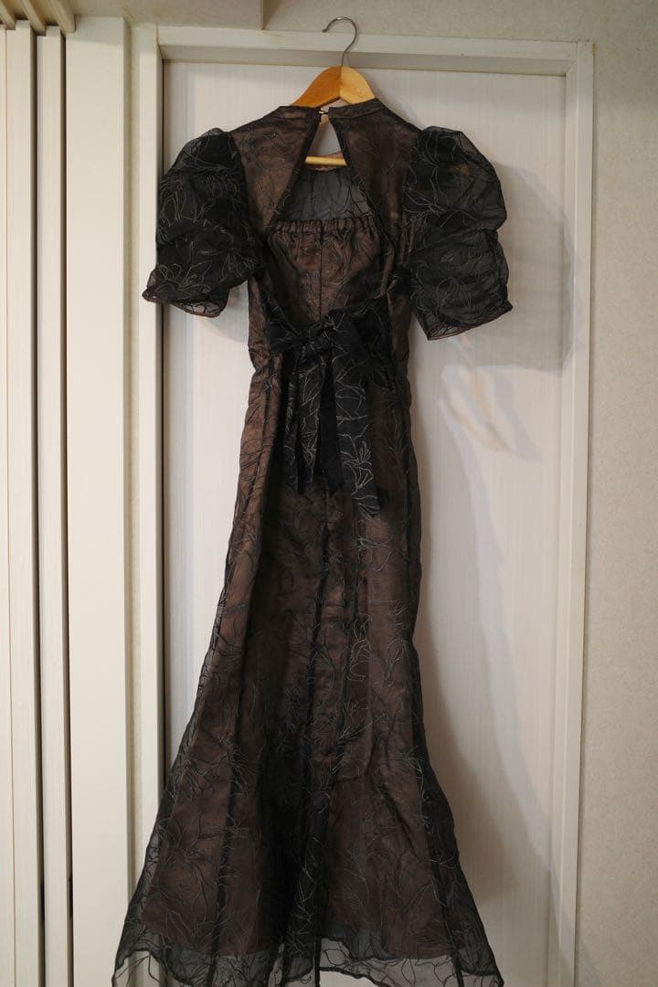 【a★】‼️値下げOK‼️Lilly Brown パフスリーブワンピ S