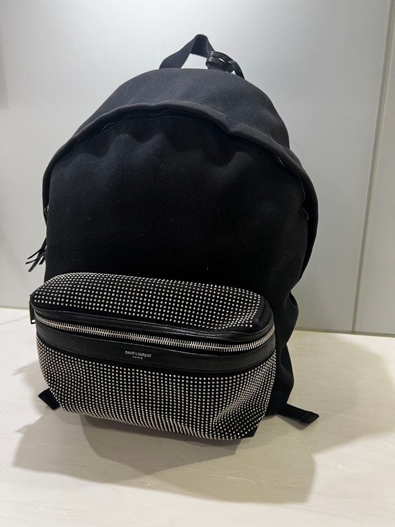 Saint Laurent サンローラン　スタッズ　バックパック　リュック