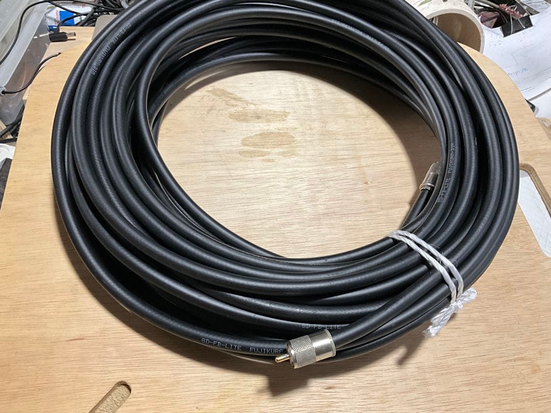 フジクラ 8DーFB-LITE 同軸ケーブル 黒30mM型コネクター付