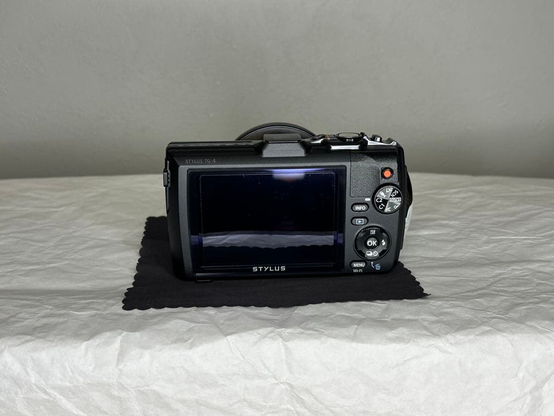 デジタルカメラ OLYMPUS STYLUS TG-4 FCON-T01 CLA-T01