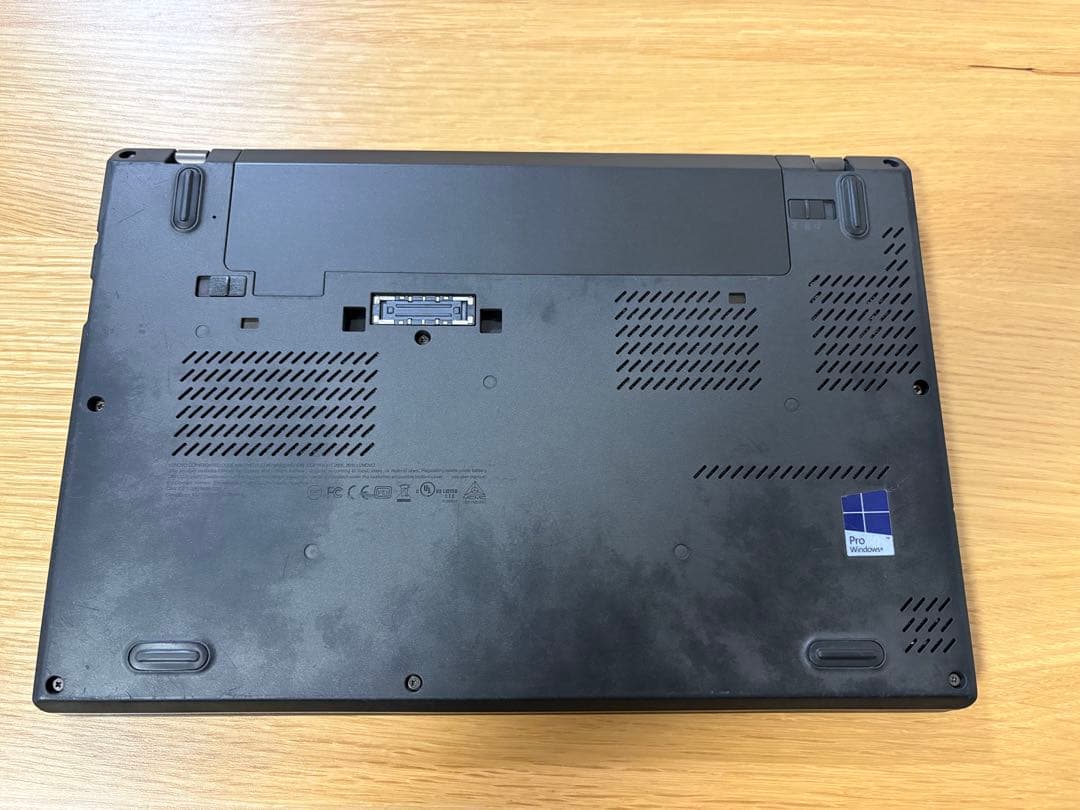 Lenovo ThinkPad X260 16GBメモリ FullHD SSD