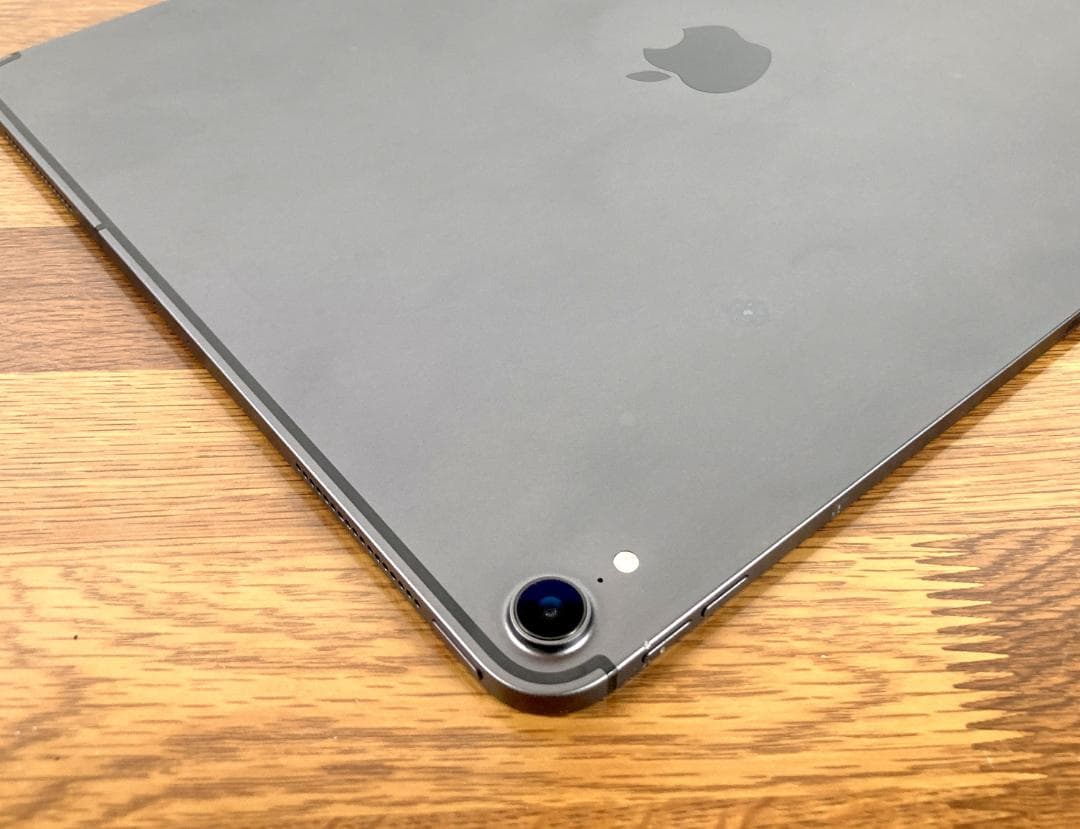 iPad Pro 12.9 第3世代 64GB Wi-Fi + Cellular