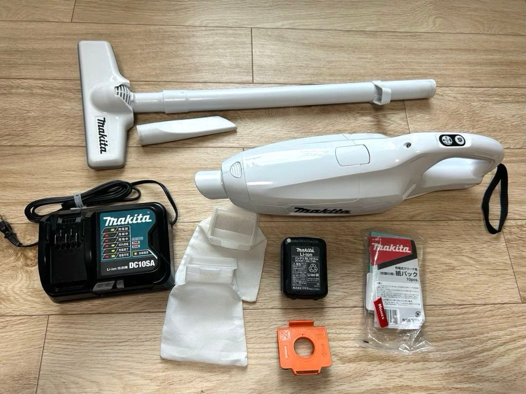 マキタCL107FD 掃除機