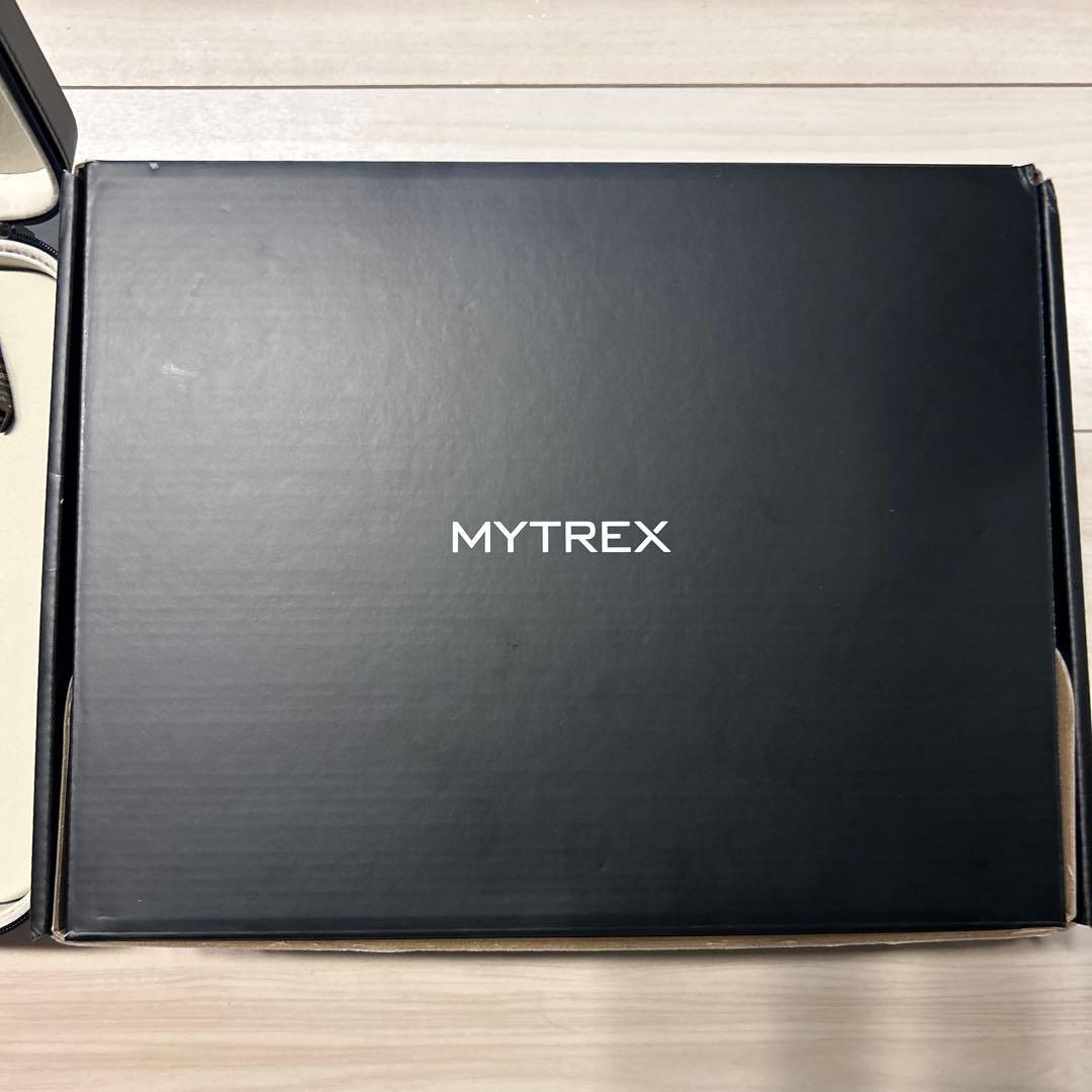 【ラスト値下げ中】新品・未使用品　MYTREX 美顔器 ブラック 取扱説明書付き