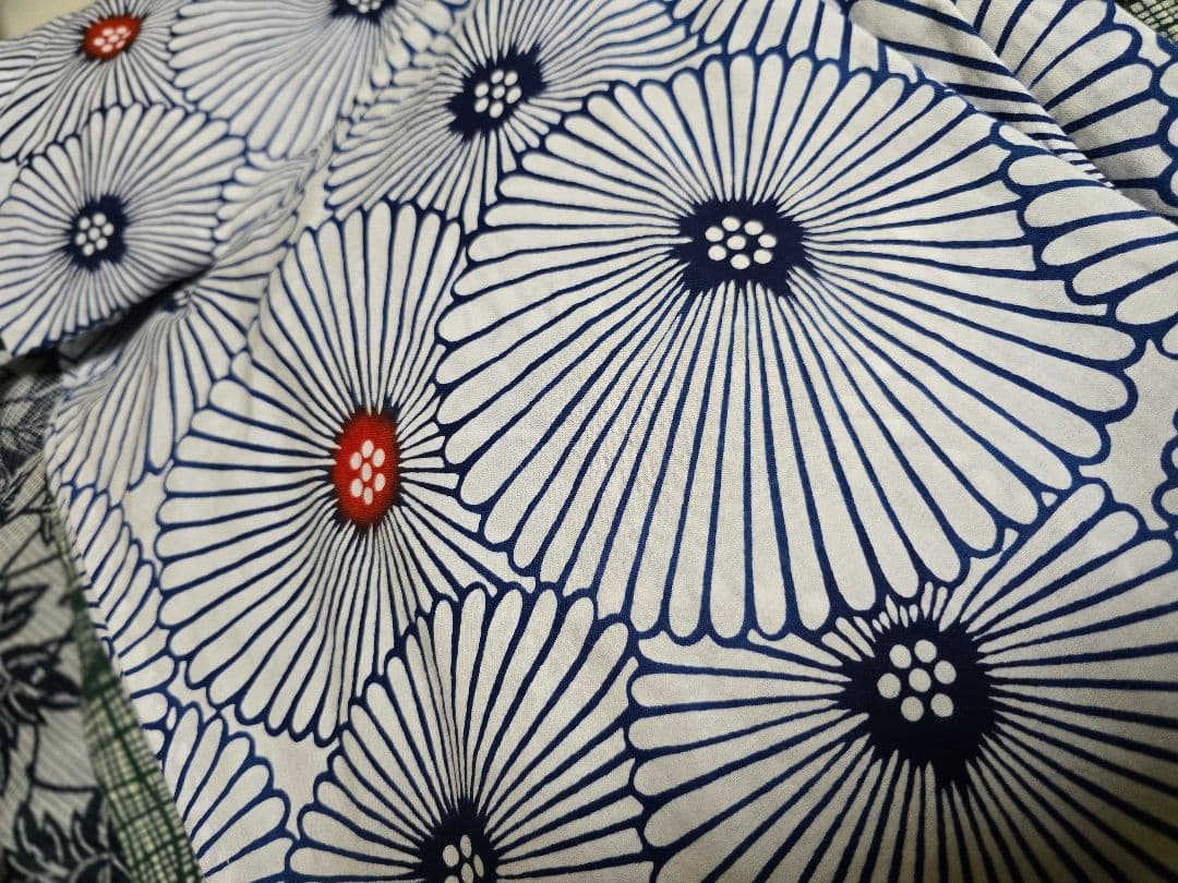 ラストスパート値引!!!レア限定色、日本橋竺仙 万寿菊Mサイズ浴衣新品同様