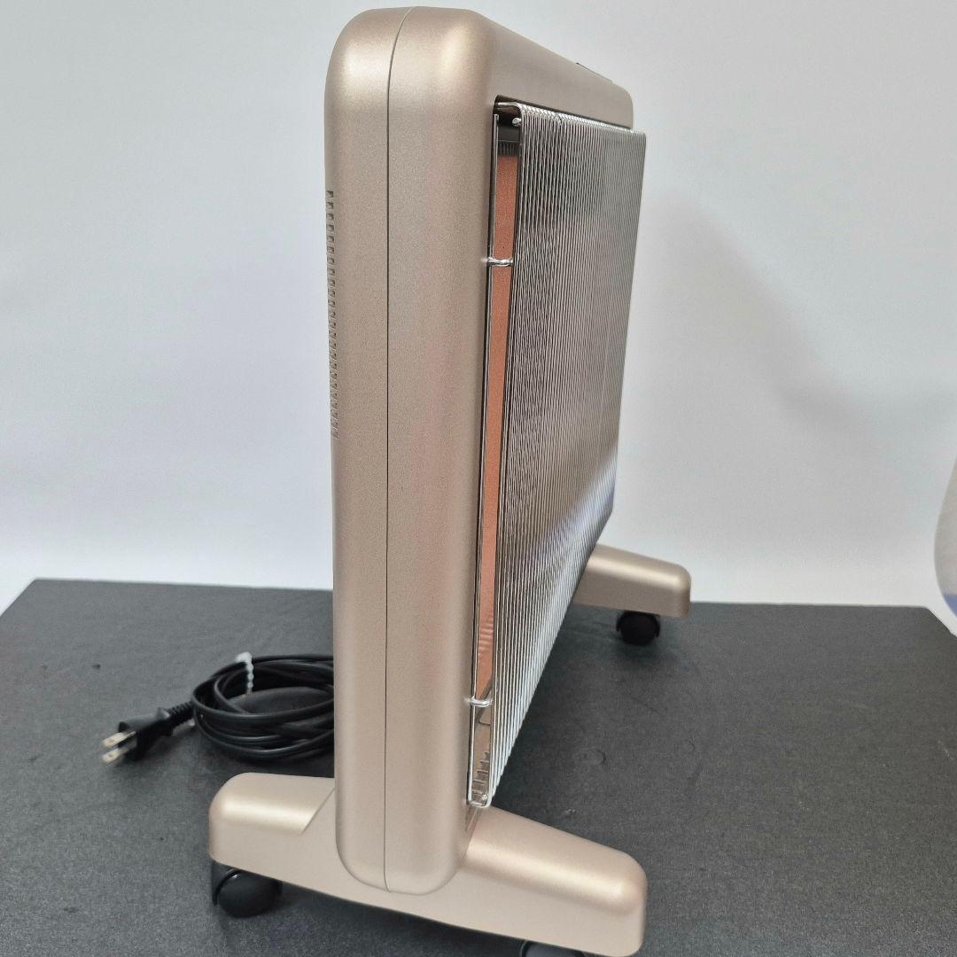 サンルミエ・エクセラフ(セブン) N700L-GR 遠赤外線暖房器