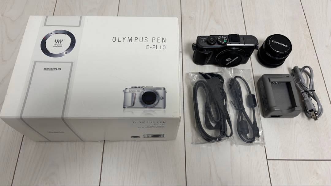OLYMPUS PEN E-PL10 ブラック　レンズセット