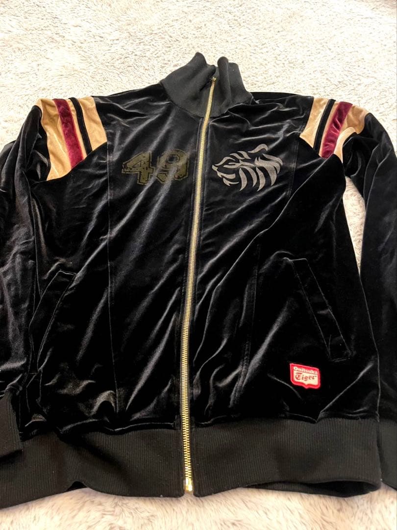 人気モデル　オニツカタイガー　ベロア　トラックジャケット　ブラック　黒
