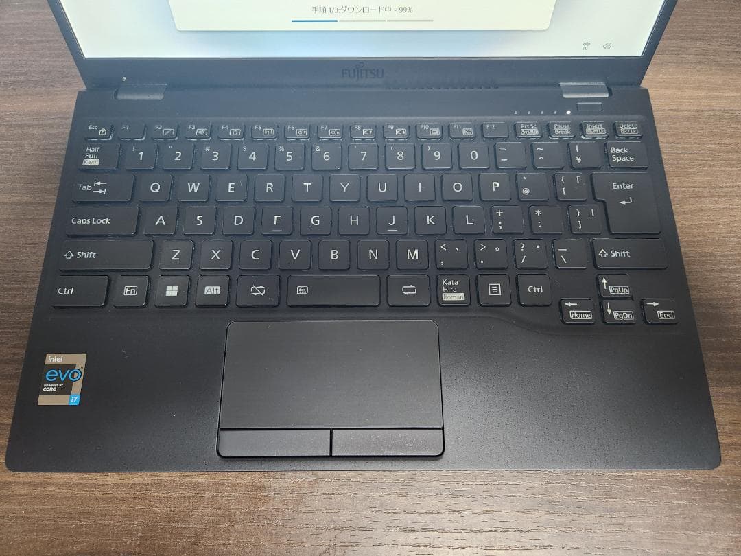 使用少美品 LIFEBOOK FMV Zero Core_i7 32GB 2TB