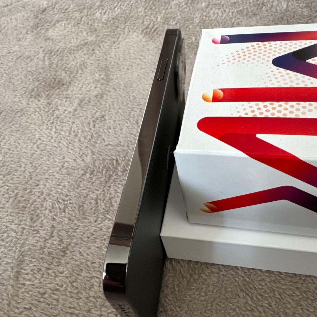 『美品』Apple iPhone 12 proグラファイト 本体