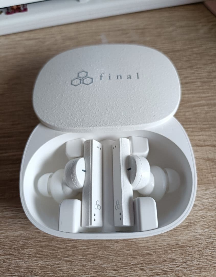 イヤホン final ZE8000