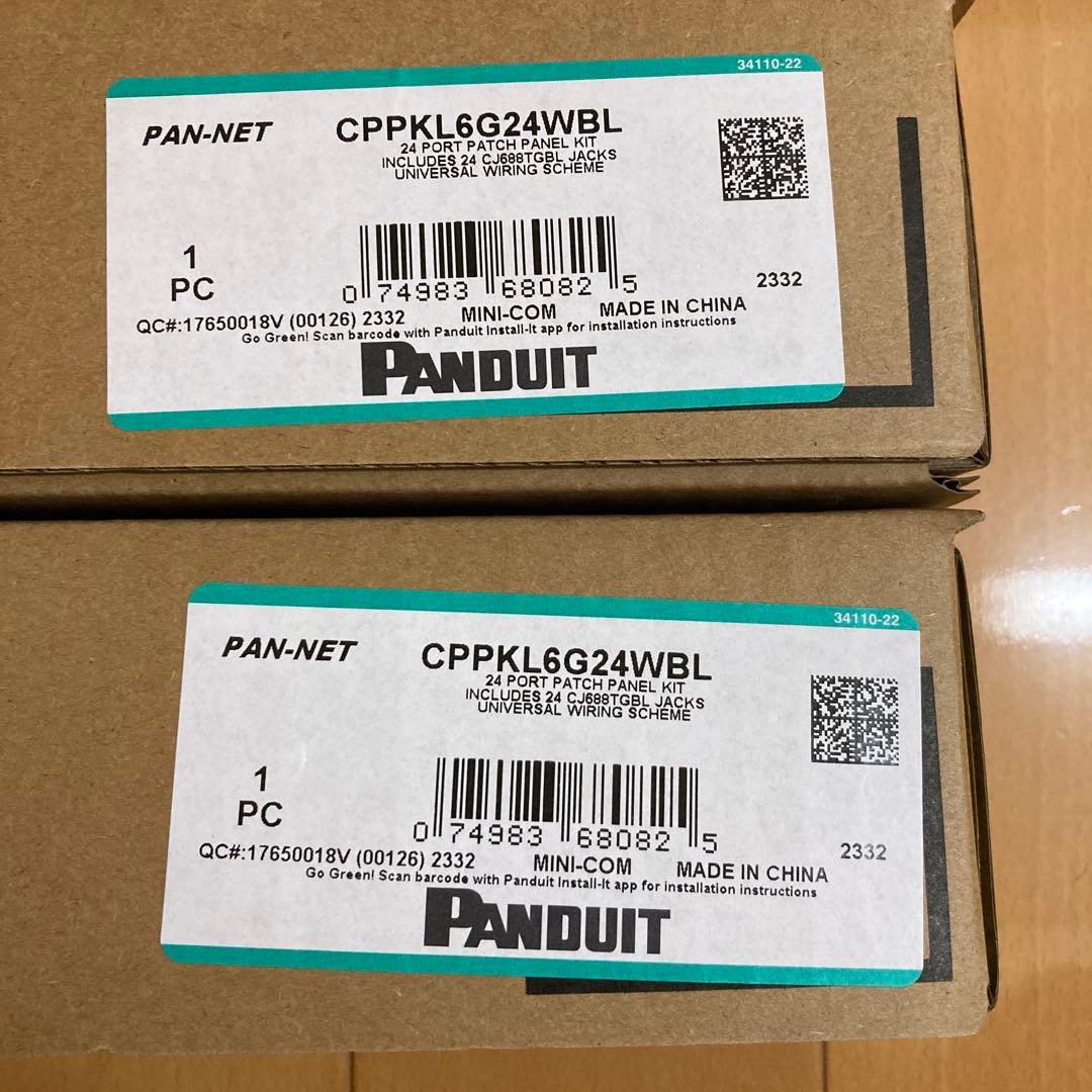新品未開梱　パンドウィットCPPKL6G24WBL 24ポートパッチパネル 2個