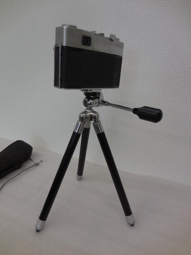 OLYMPUS　カメラ　三脚　フラッシュ　セット　中古品