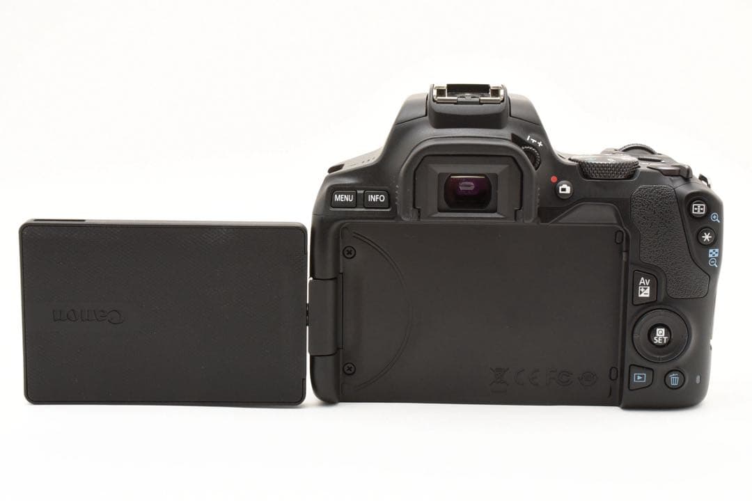 CANON EOS Kiss X10標準&望遠&単焦点トリプルレンズセット