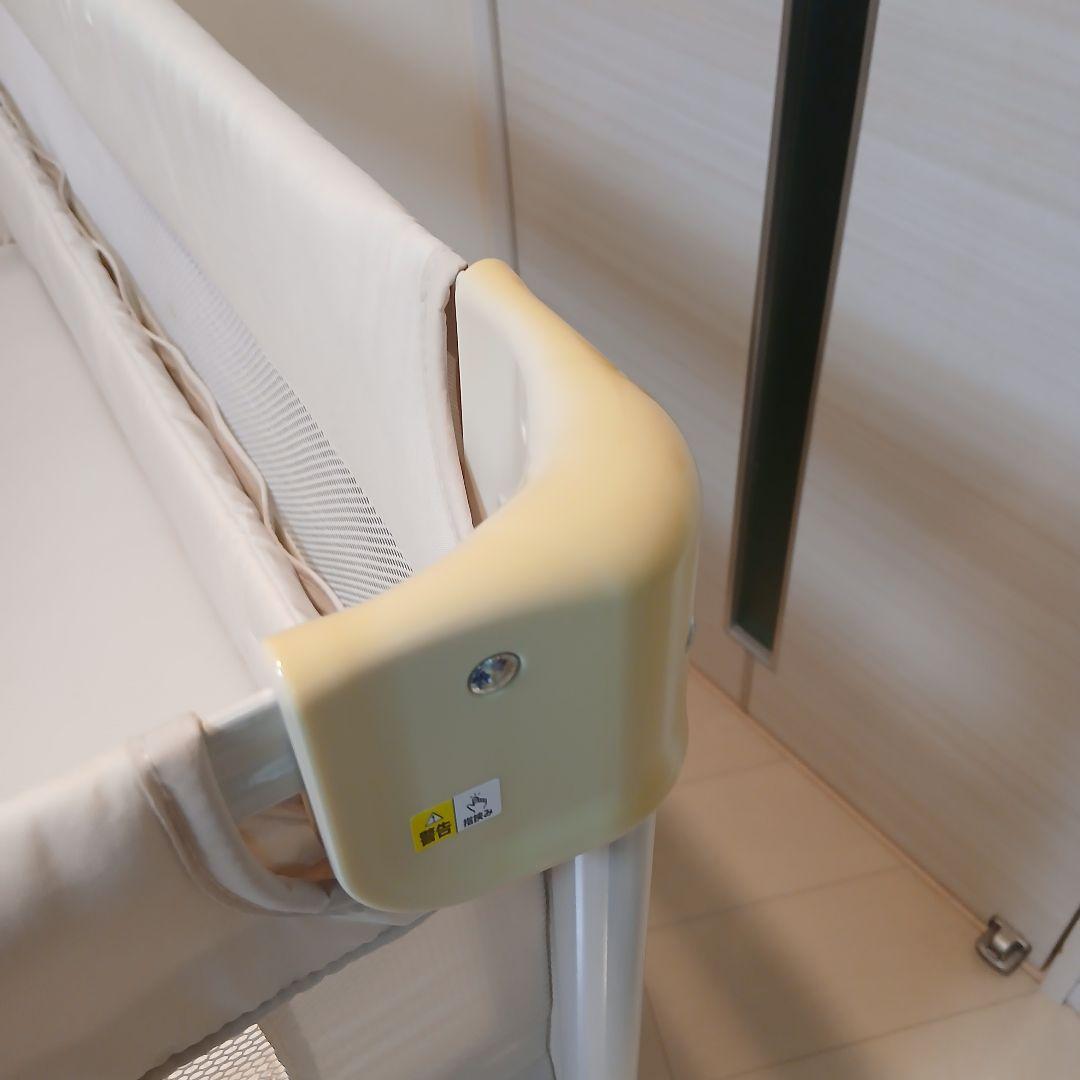 アップリカ　ココネルエアー　ベビーベッド　☆収納袋付き☆