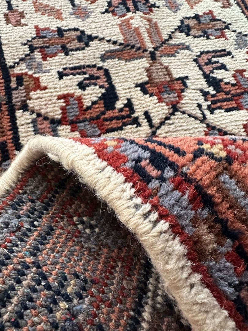 132×65 ヴィンテージラグ　二重織り　手織ラグ