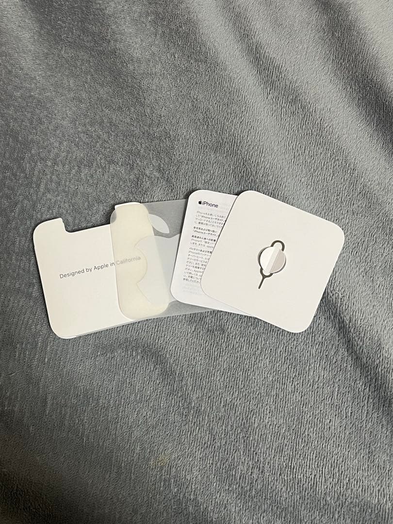 Apple iPhone 13 ホワイト スターライト 本体