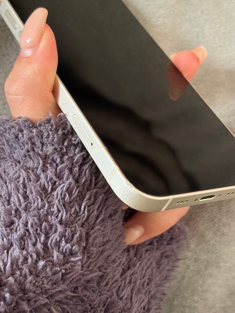 Apple iPhone 13 ホワイト スターライト 本体