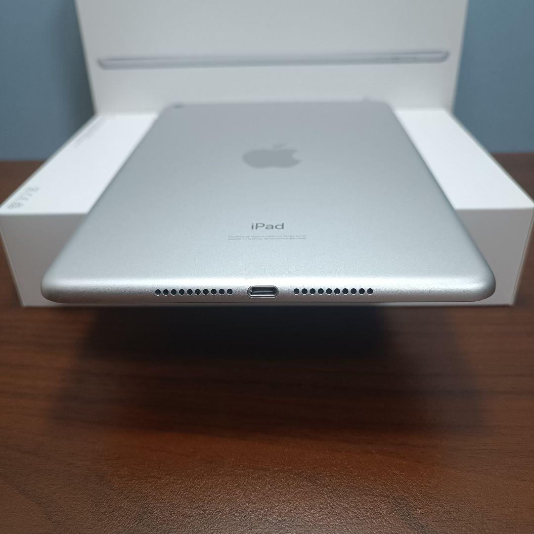 (美品) iPad Mini5 第5世代 WiFi 256GB キーボード付き