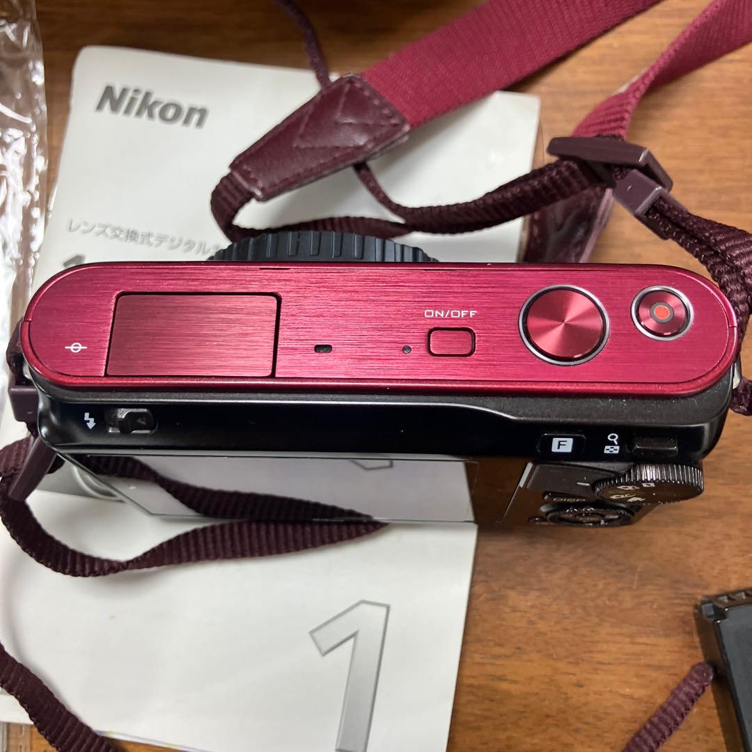 ミラーレスカメラ　ニコン1 J2