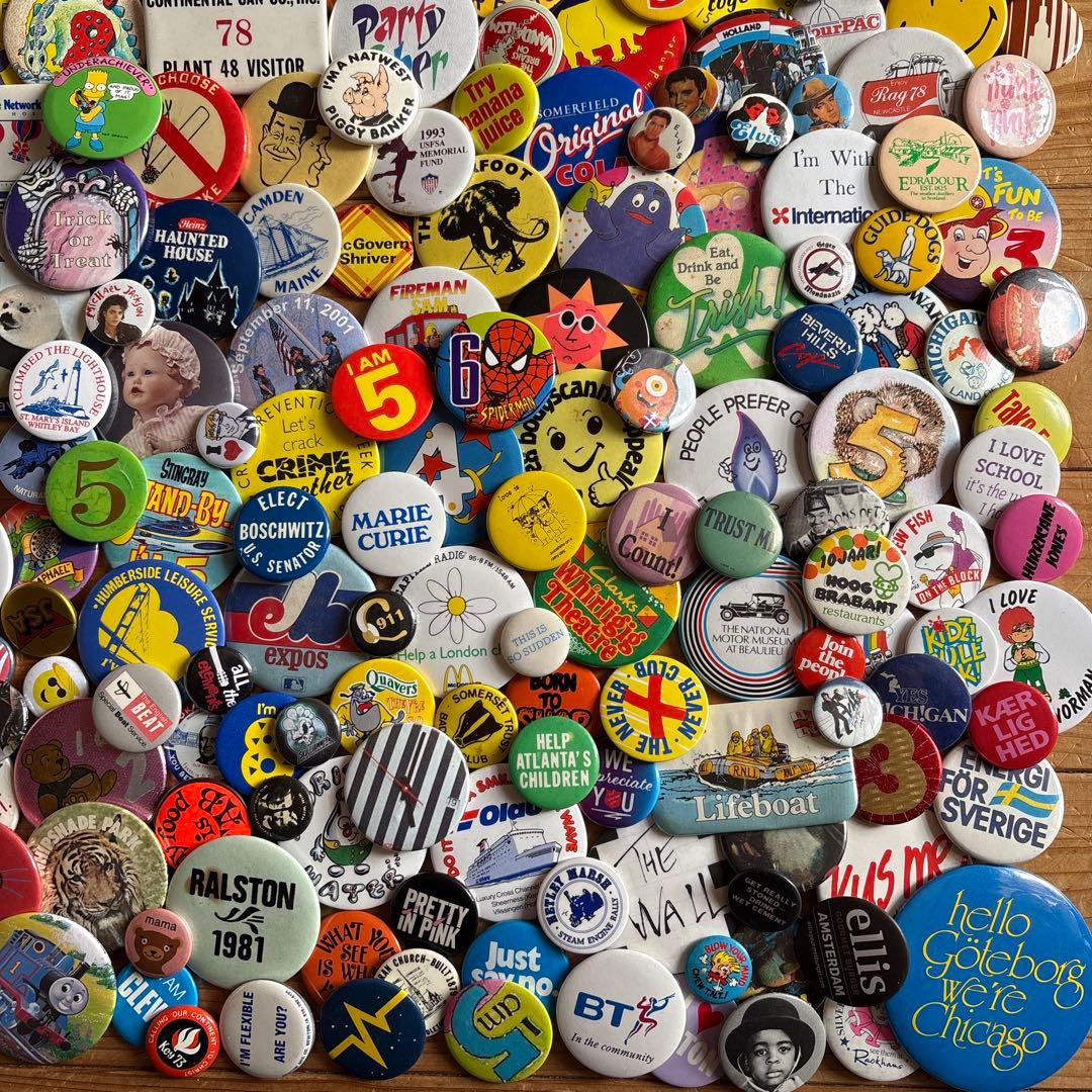 S*N様 ヴィンテージ缶バッジ300個OVER ／US／UK VINTAGE
