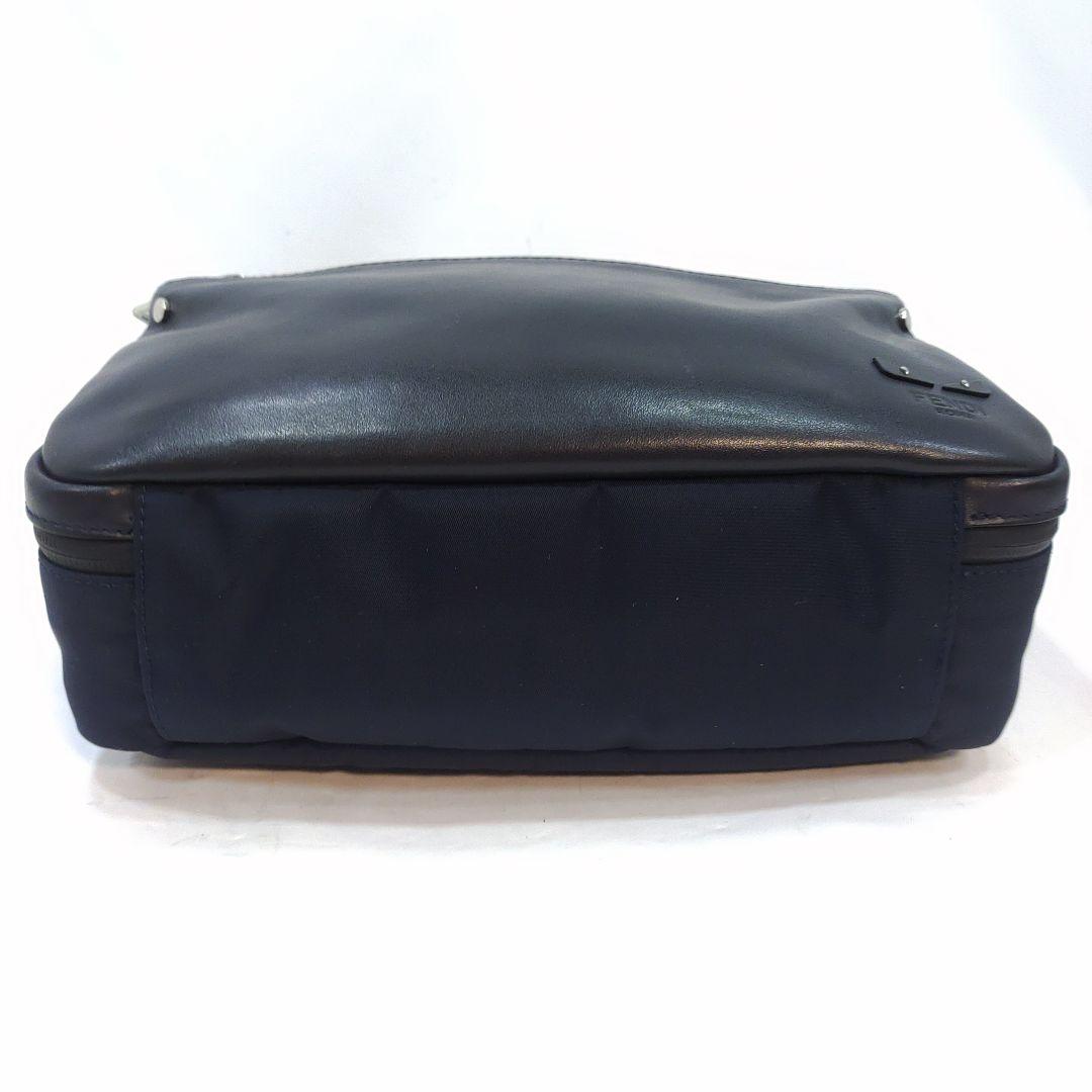 フェンディ モンスター カメラバッグ ショルダーバッグ レザー×ナイロン 紺×黒