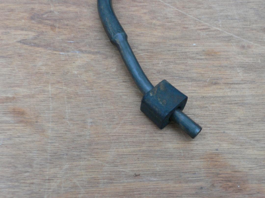 フェアレディ―SR311　スタビライザー 純正部品